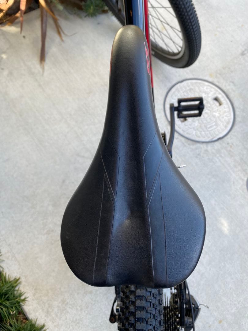 GT マウンテンバイク 26インチ ブラック