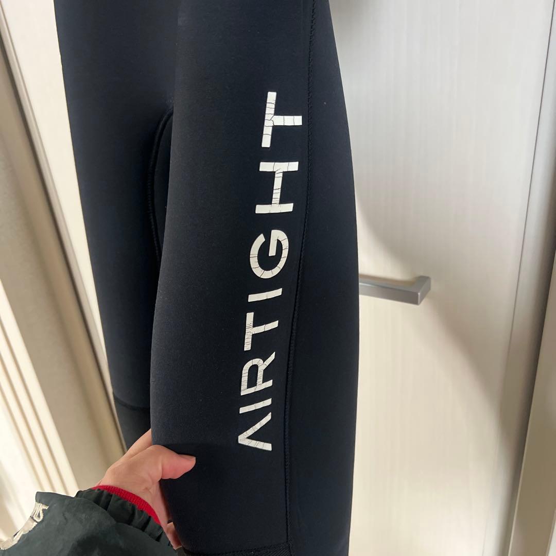 ウェットスーツ　AIRTIGHT 5×3LCZ セミドライ