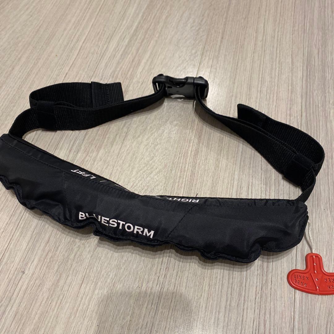 BLUESTORM ライフジャケット ブラック