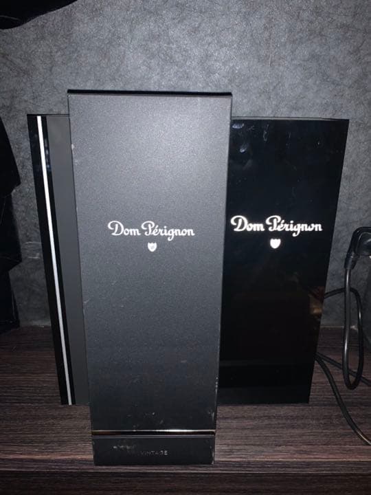 シャンパンスタンド(ドン・ペリニヨン)