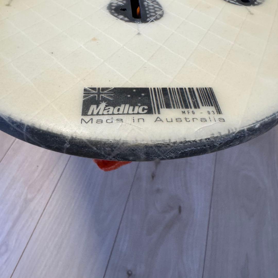 サーフボード 5'11 JS BLACK BOX 2 EPS 送料込