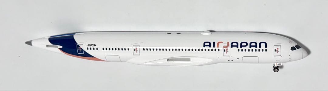 全日空商事 1/200 B787-8 AIR JAPAN NQ20203