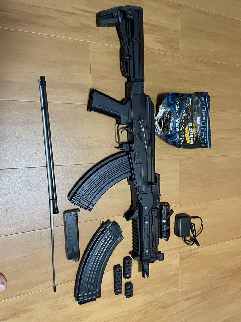 次世代電動ガン ブラック 付属品付き