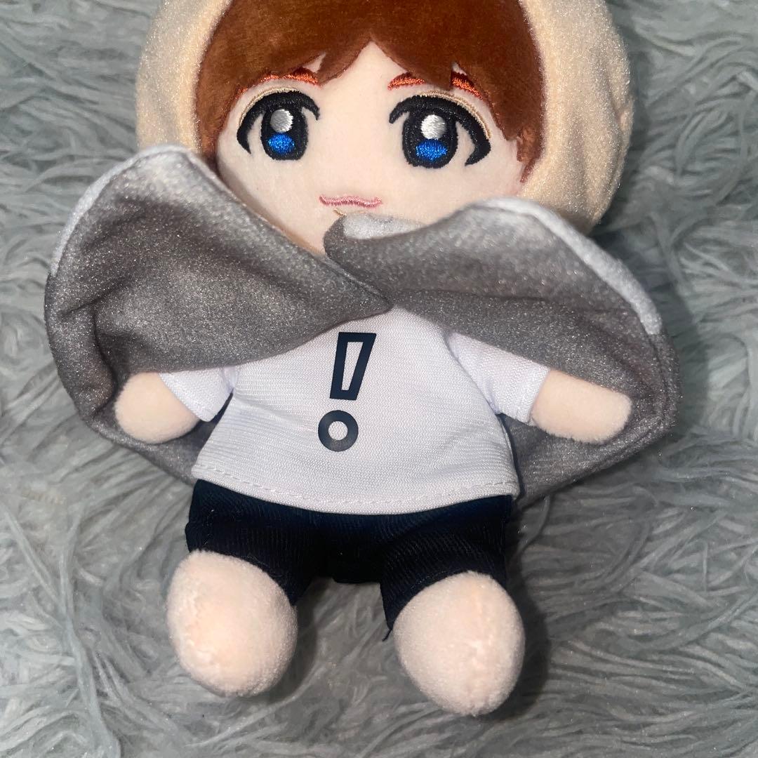 伊野尾慧 15周年グッズ ピーチガール ぬいぐるみ