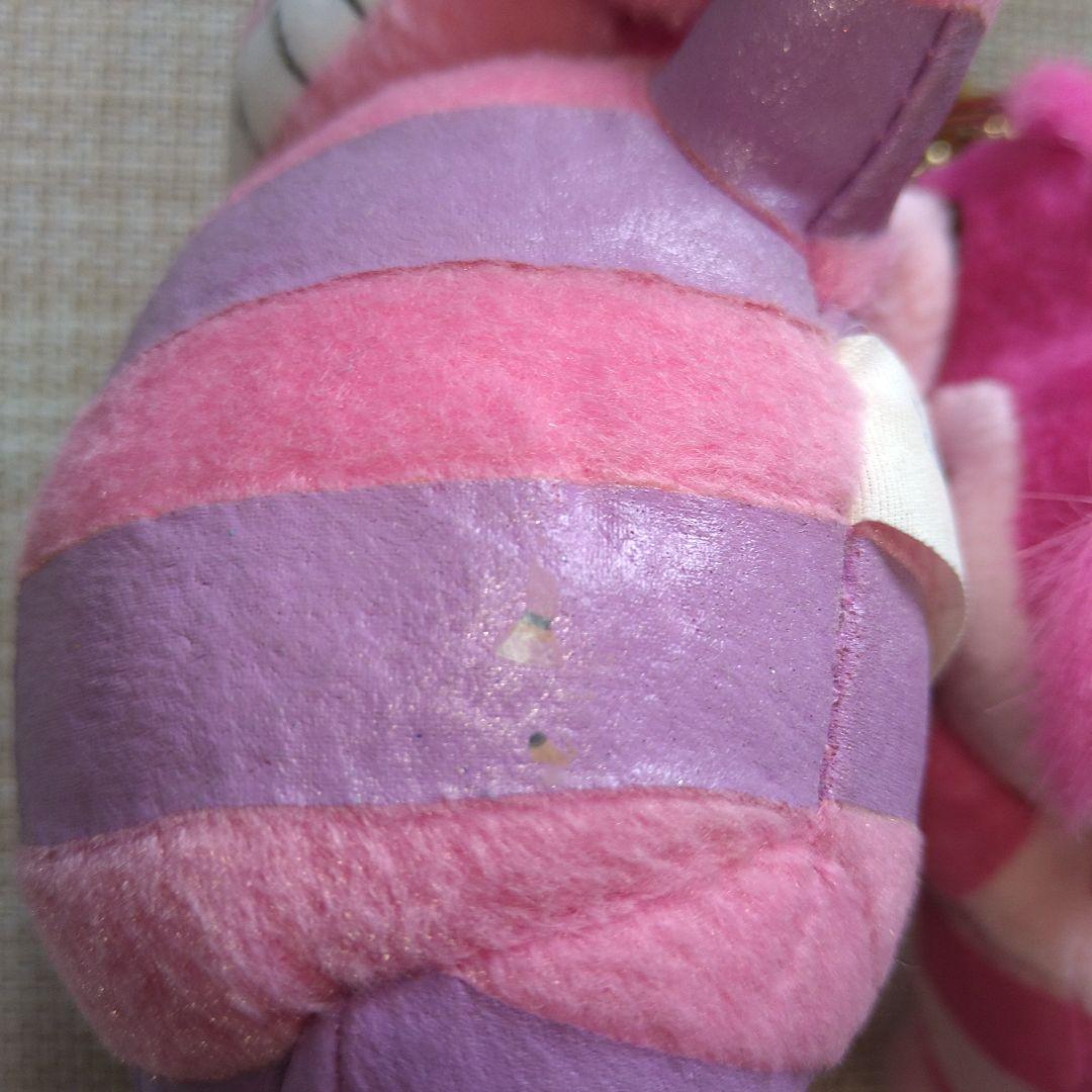 ディズニー不思議の国のアリス　チシャ猫ぬいぐるみバッジキーチェーン