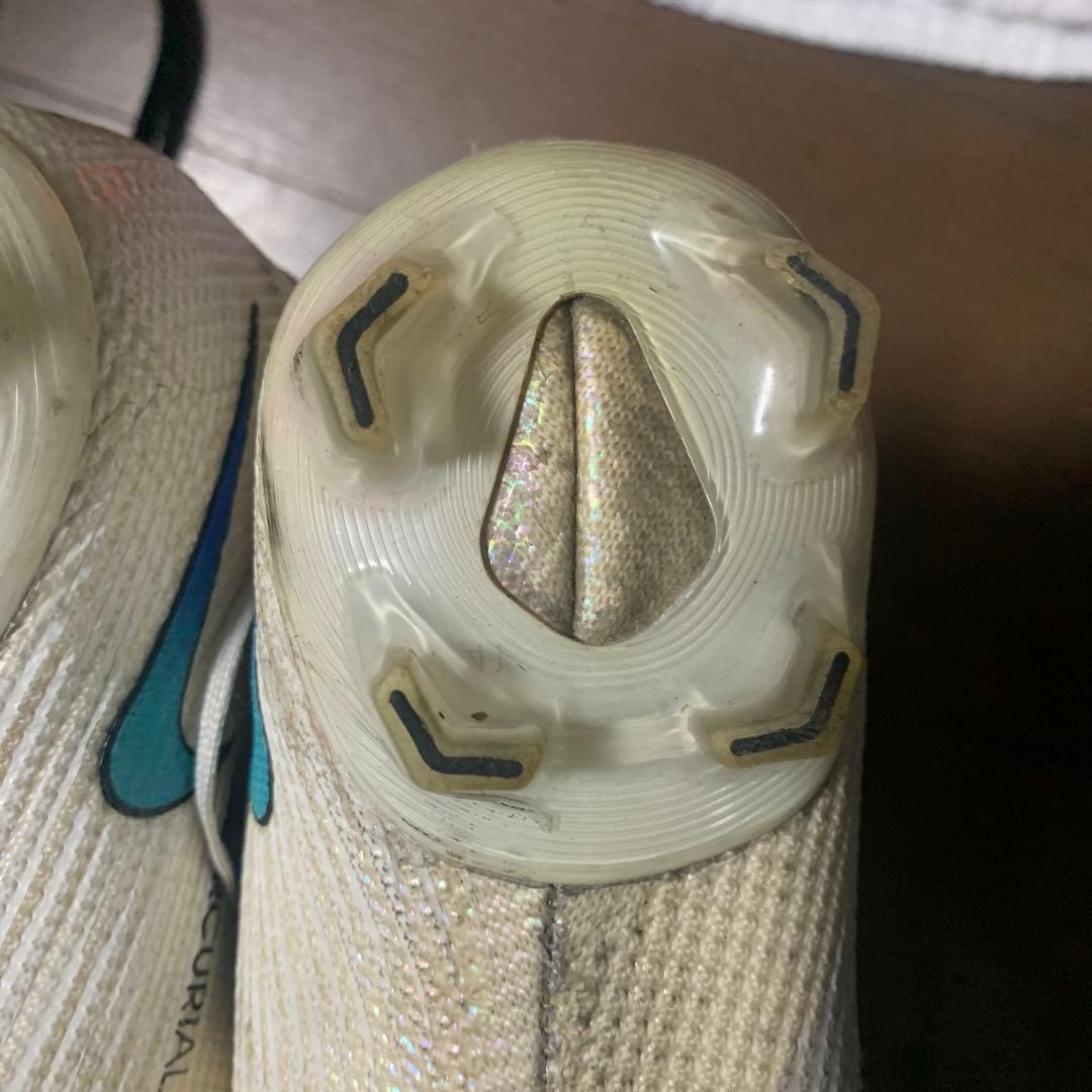 マーキュリアルスーパフライ　エリート　fg 26センチ