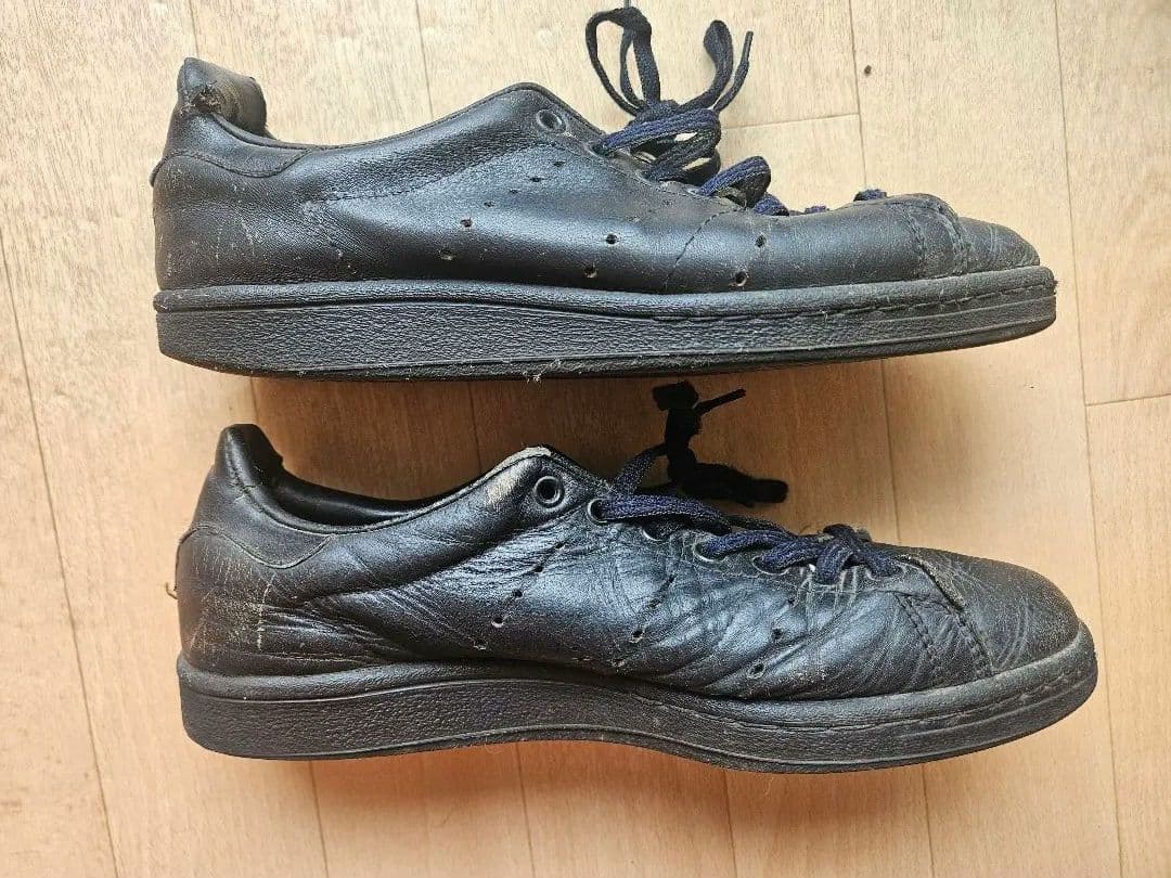 1982頃　希少　adidas official 黒 26センチ位