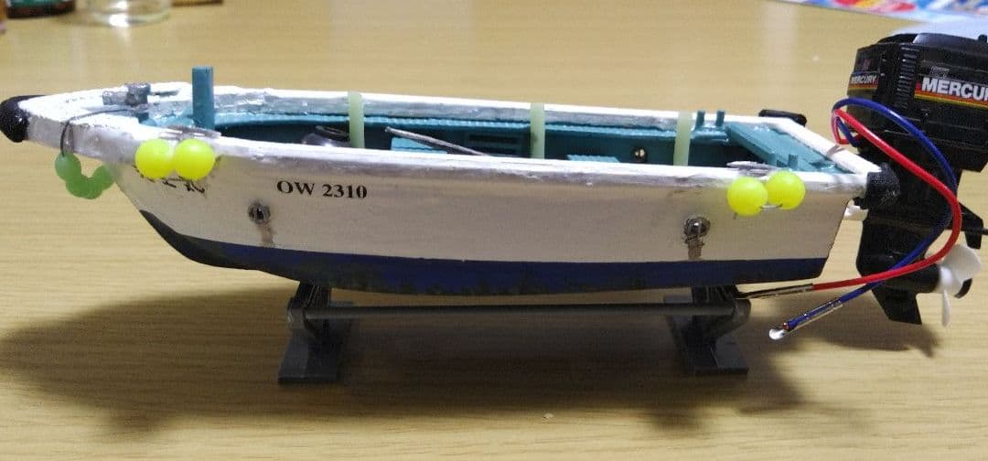 【ワンオフ】HO 和船　漁船　船外機　マーキュリー　モーター付　ストラクチャー