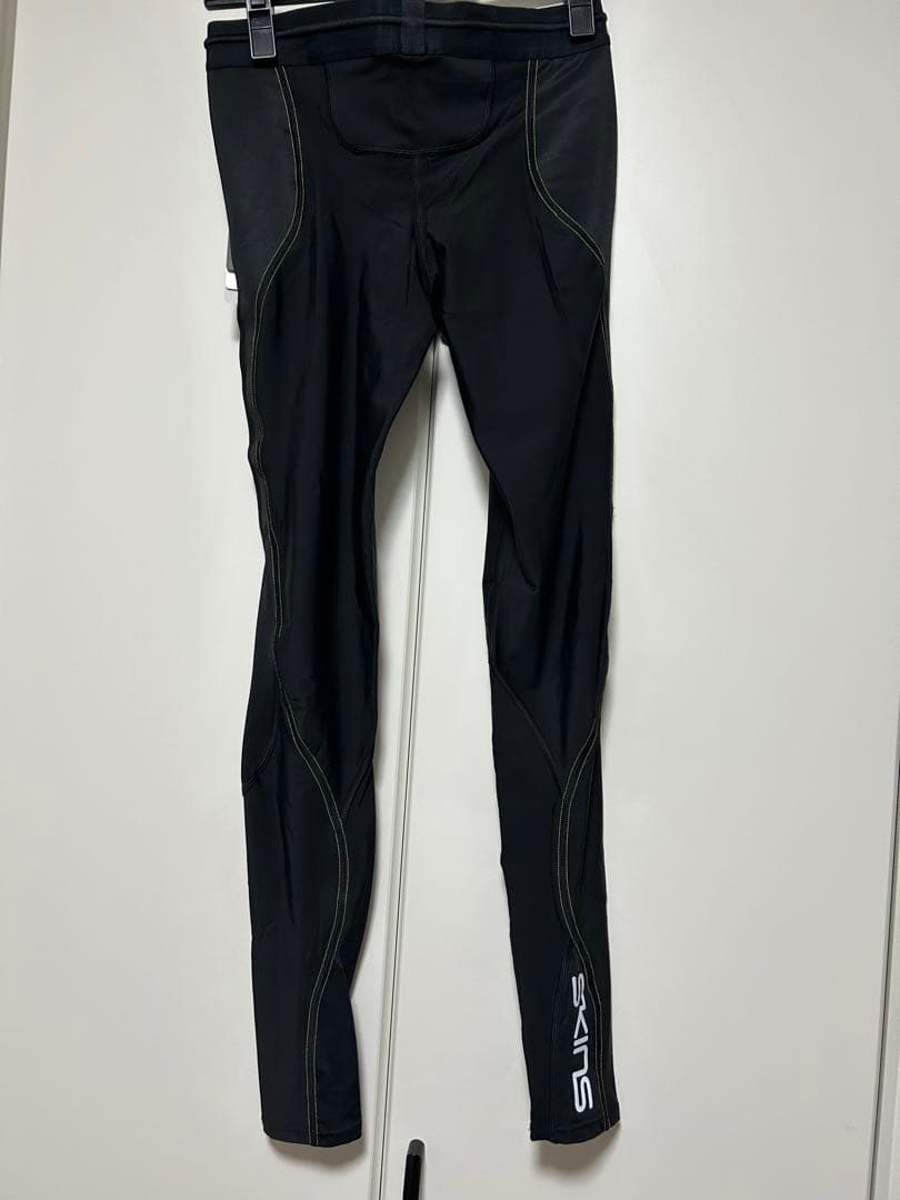 skins 3シリーズ レギンス　Mサイズ