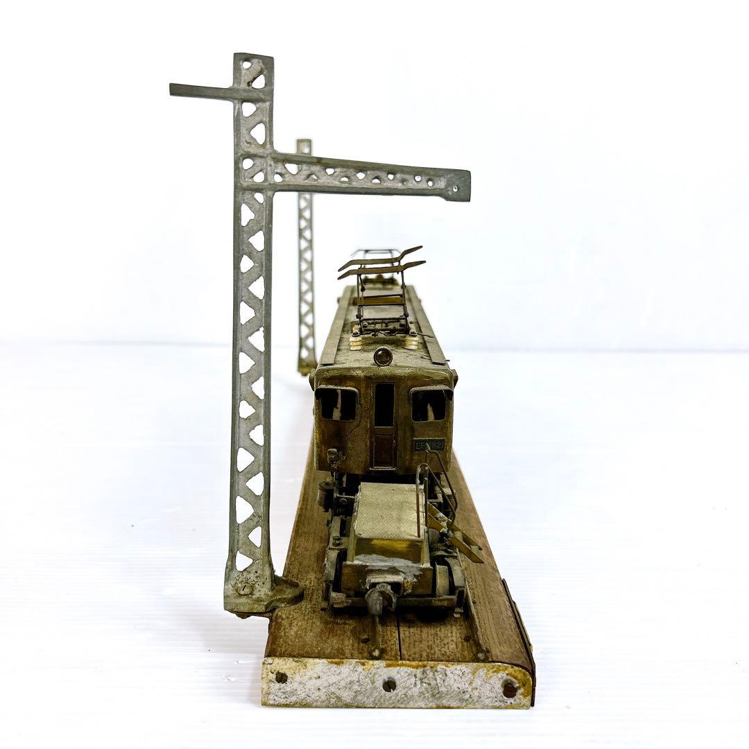 【希少】国鉄EF58 21号機 電気機関車模型／金属製・展示台＆架線柱付き