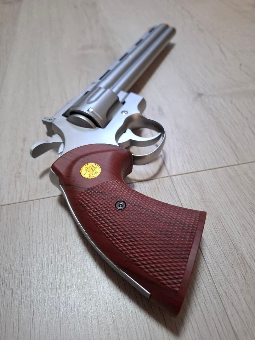 合法　極美品　クラウンモデル　コルトパイソン　ガスリボルバー　+1丁おまけ付き