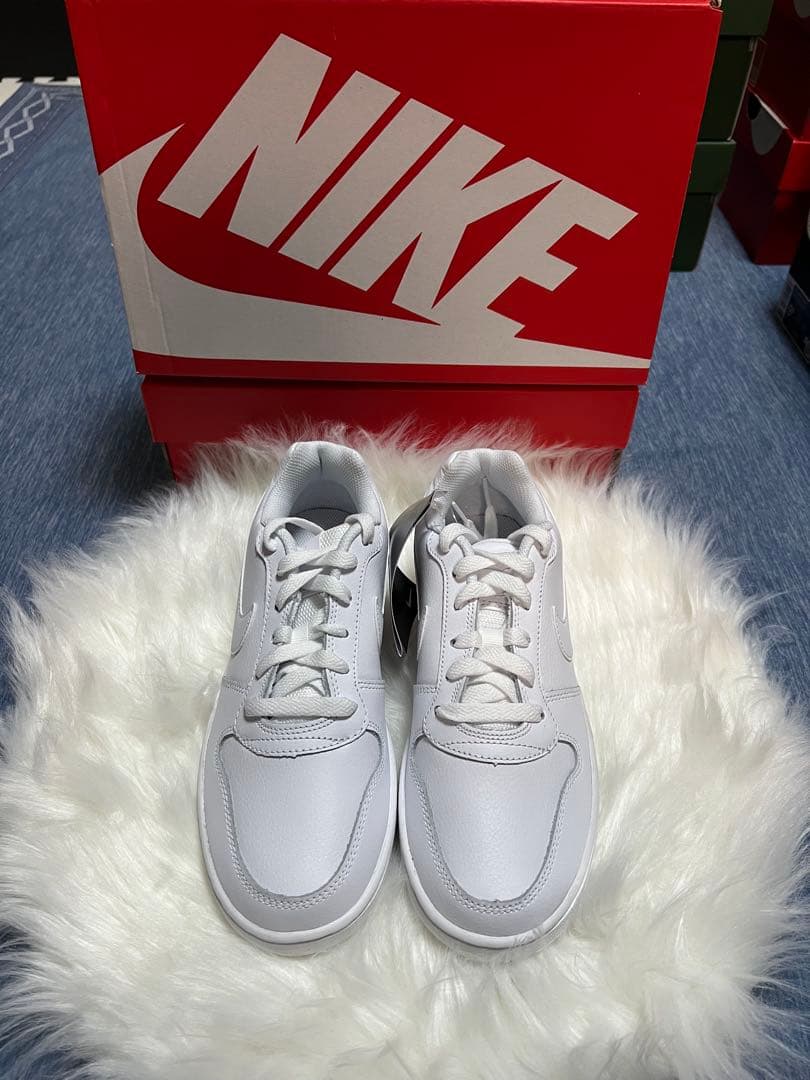 WMNS NIKE EBERNON LOWナイキ エバーノン ロー 24㎝