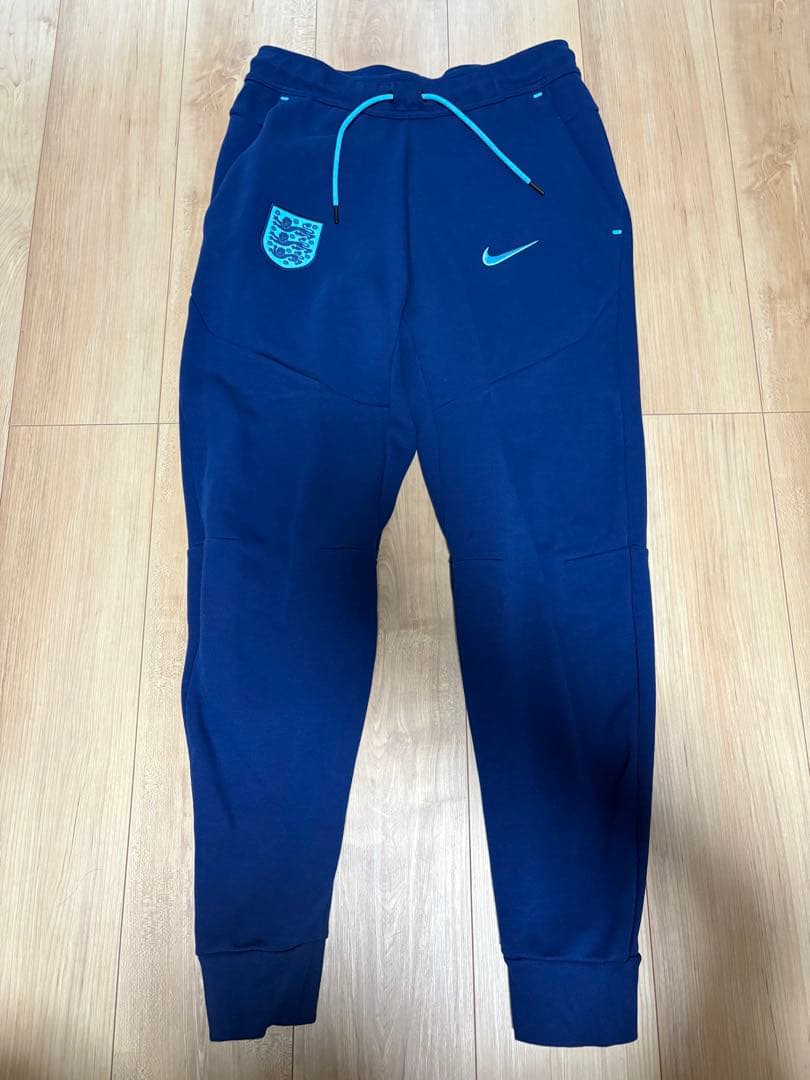 イングランド代表　テックフリース　上下セット(サイズ違い) ナイキ