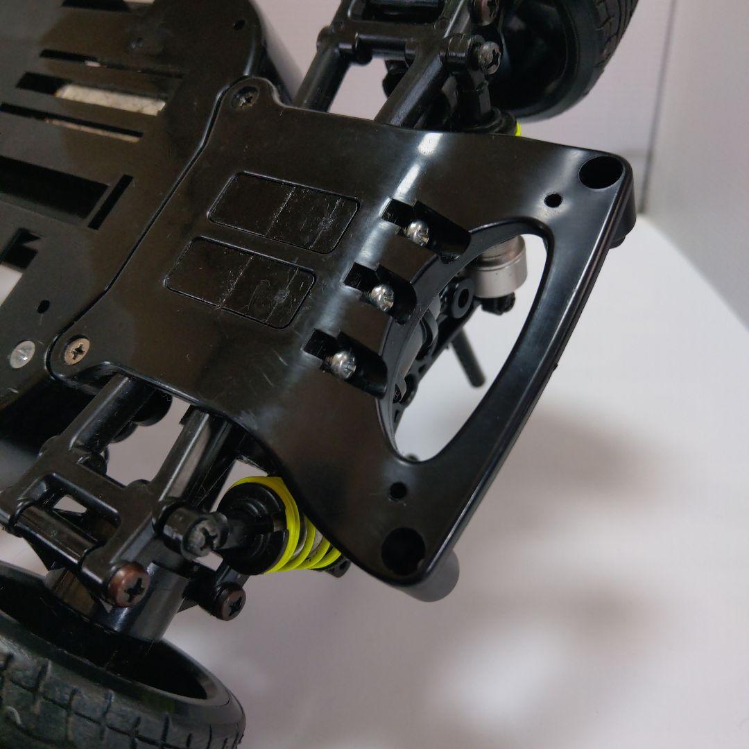 タミヤ　ラジコン　TT-01シャーシ　ボディ付き