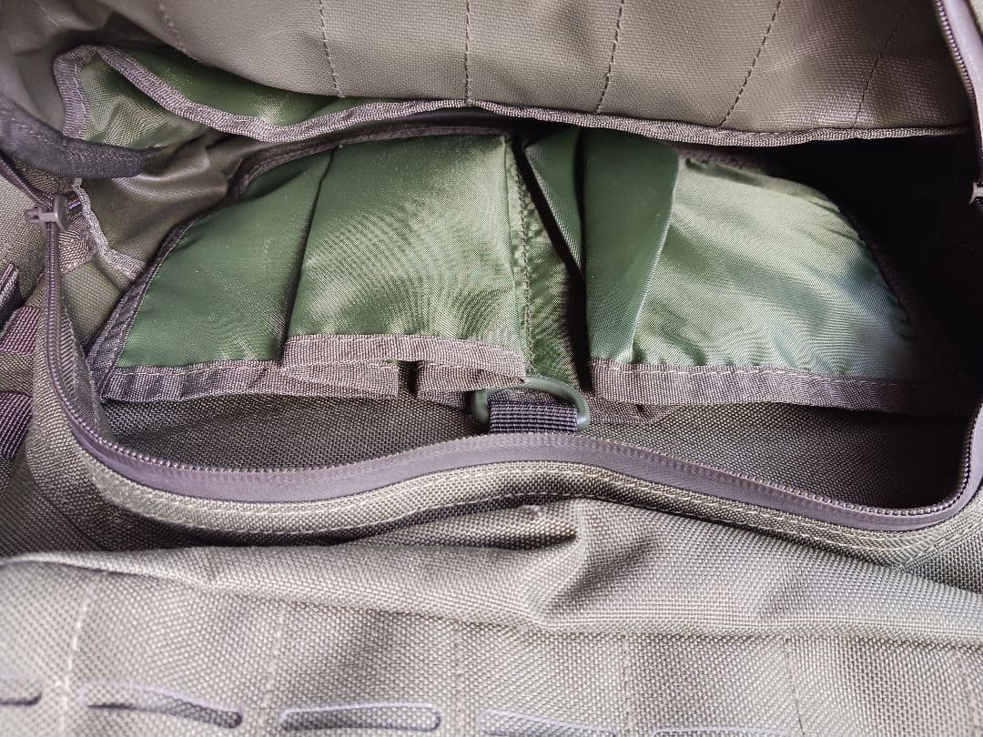 tora　AKmaxミリタリーUS モール スカイウォーカーリュックサック