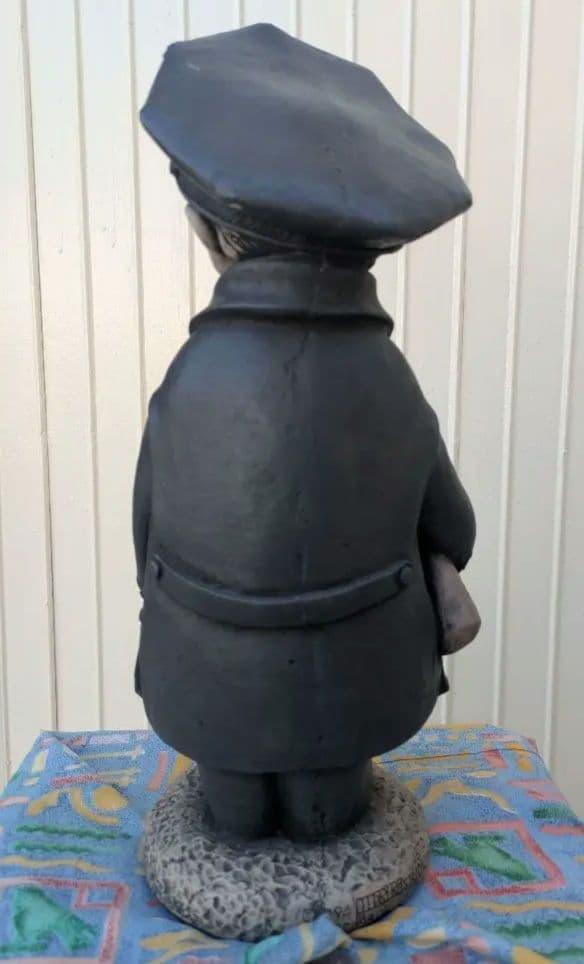 HENRI スタジオ　ポリスマン