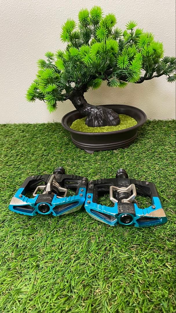 Mallet E ビンディングペダル 青黒