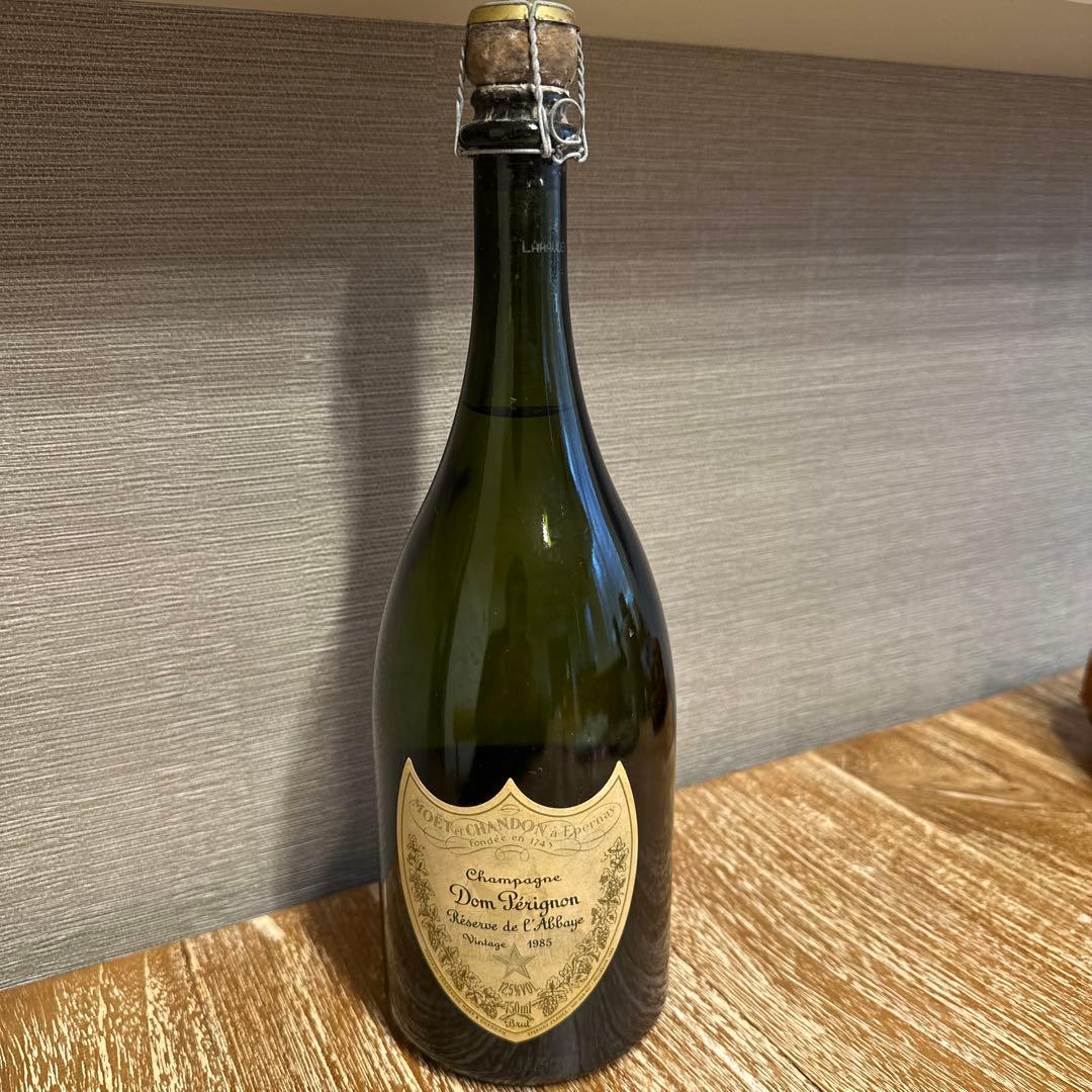 Dom Pérignon シャンパン ゴールド1985年 750ml 木箱付き