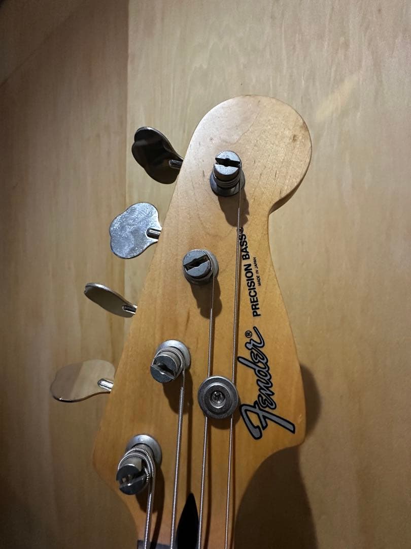 Fender precision bass フェンダープレシジョンベース+付属品