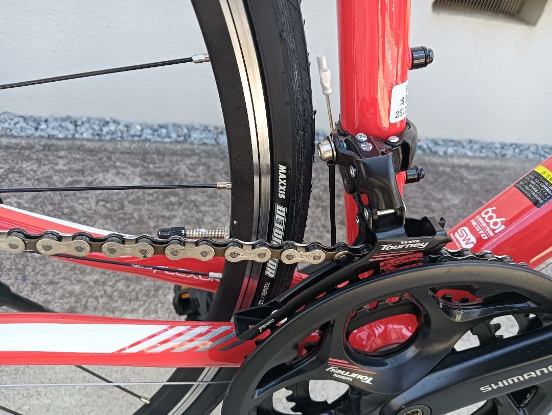 NESTO ネスト FALAD 新品ヘルメット付き ロードバイク