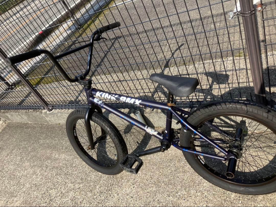 KINK BMX 20インチ 黒・紫