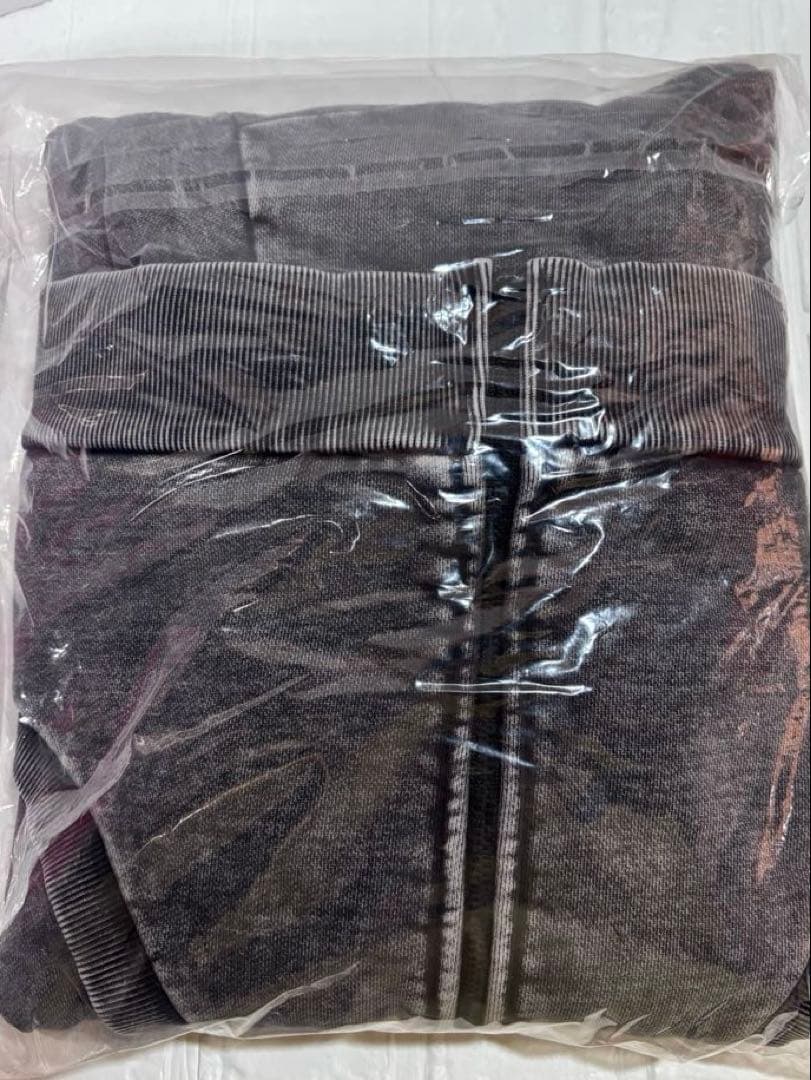 MAZZEL ジップアップパーカー Lサイズ 新品未開封