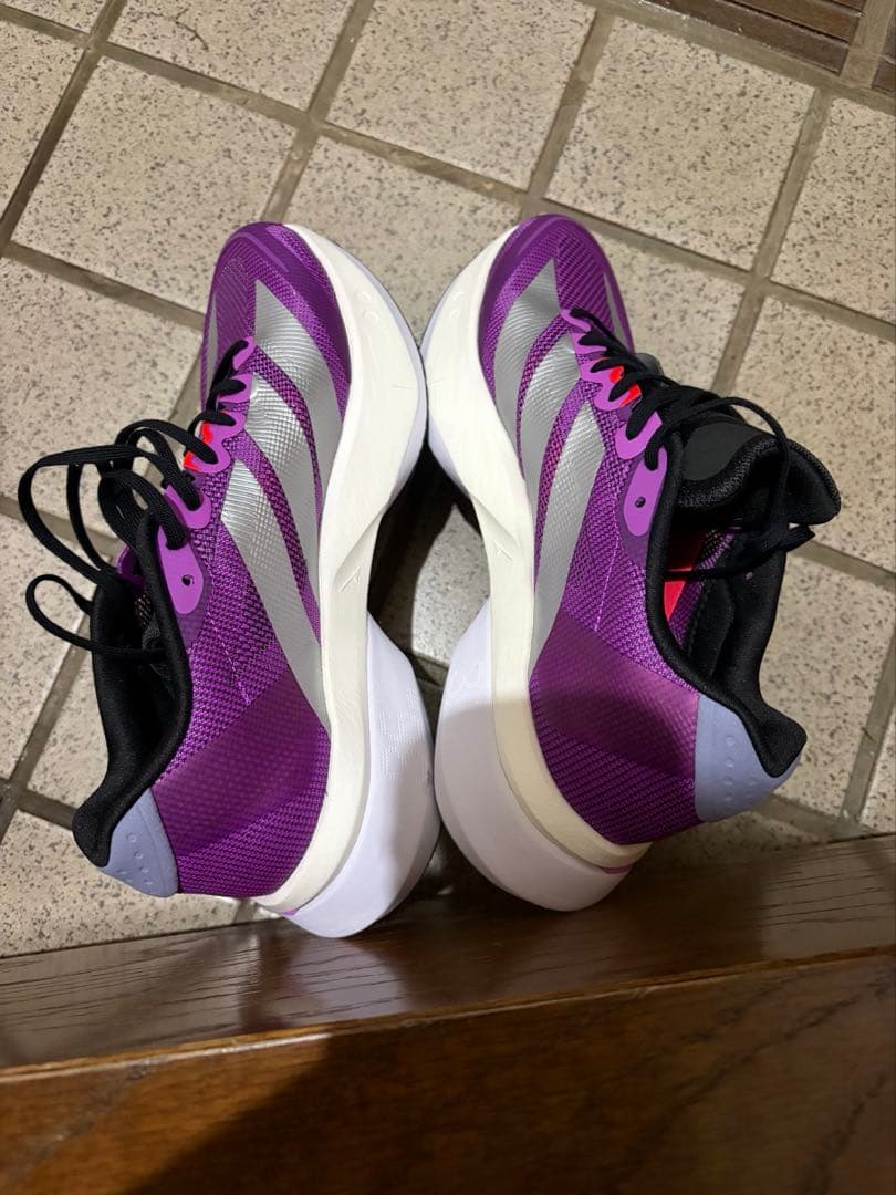 アディダス　アディゼロボストン13 メンズ25.0cm