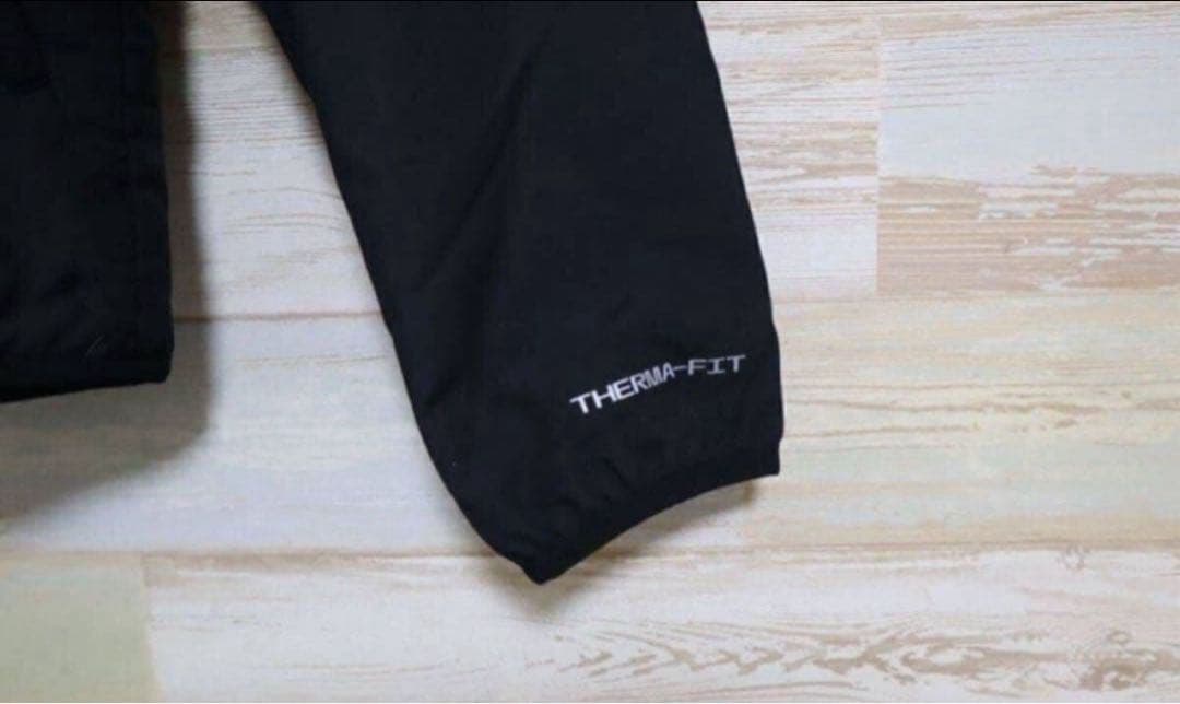 ナイキ　NIKE TF SYNFL RPL エアロレイヤー ジャケット 冬用