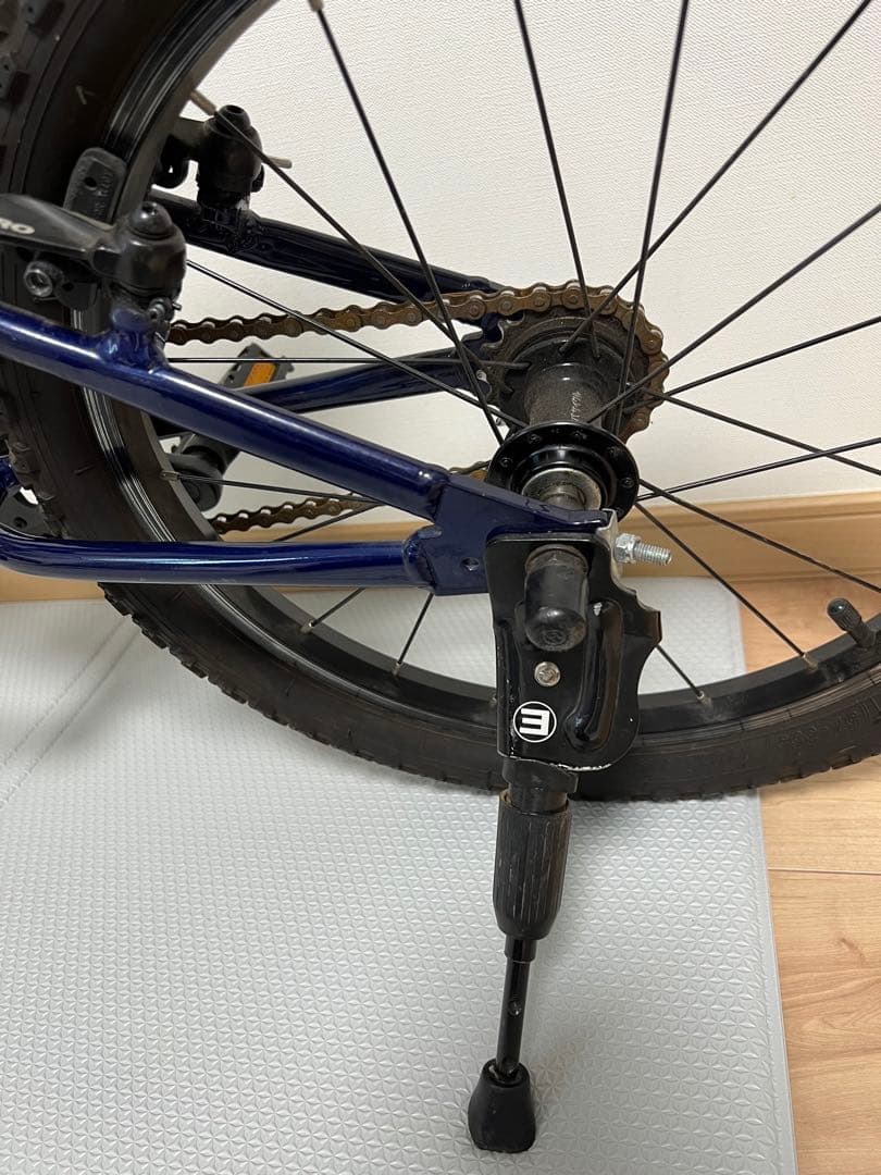 ヨツバサイクル　18インチ　キャプテンネイビー　前カゴ付き