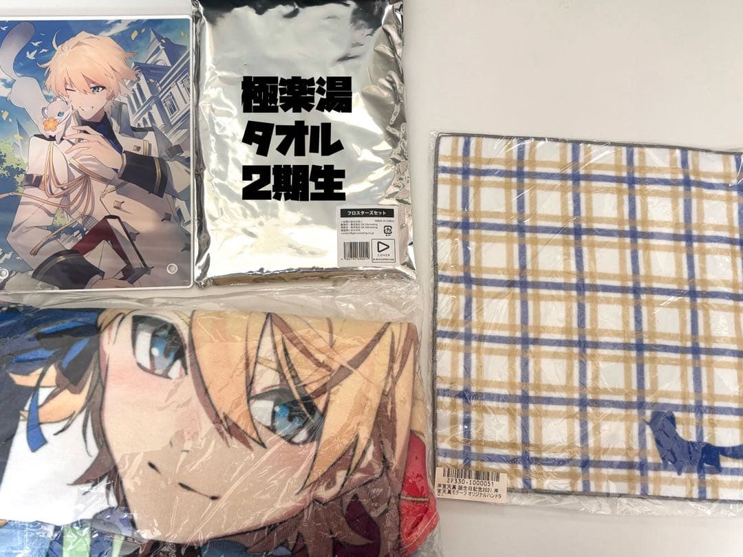 ホロスターズ ホロスタ 岸堂天真 グッズ 缶バッジ アクスタ アクリルスタンド