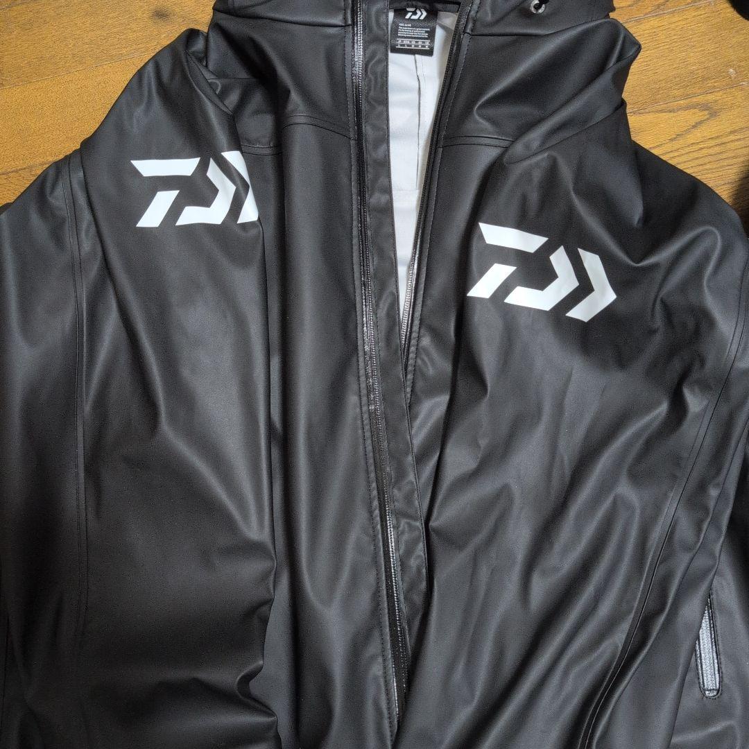 ダイワＰＵオーシャンライトレインスーツＤＲ:6023