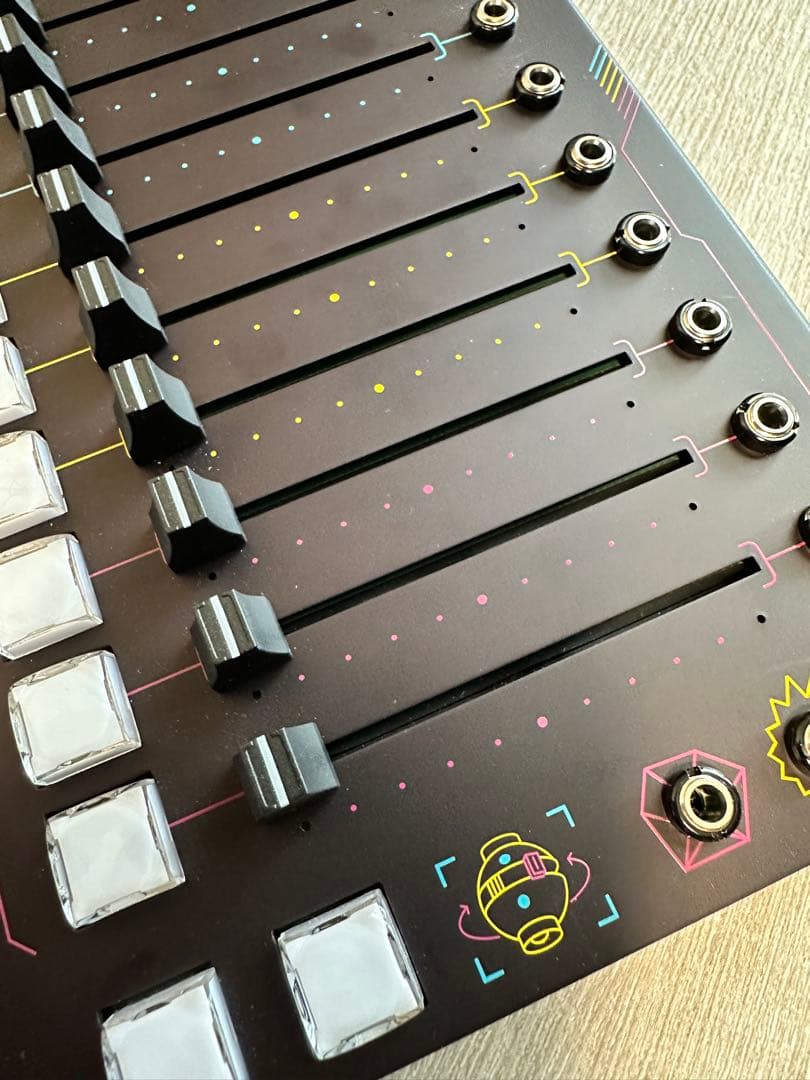 ATOV faderpunk モジュラーシンセ　ユーロラック　シーケンサー