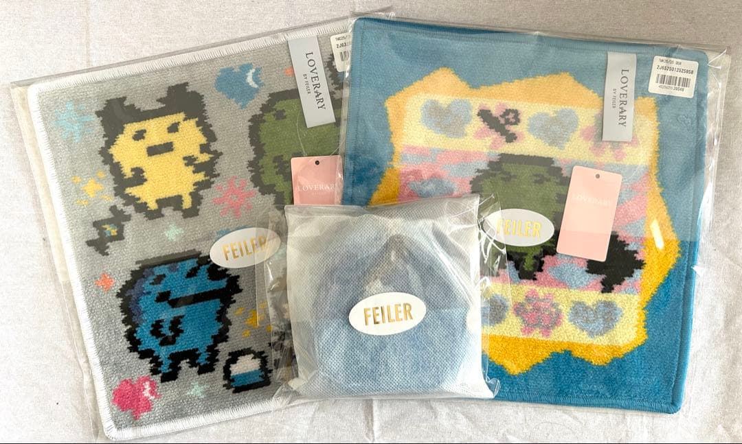 フェイラー たまごっちコラボ ポーチ(青) 1点