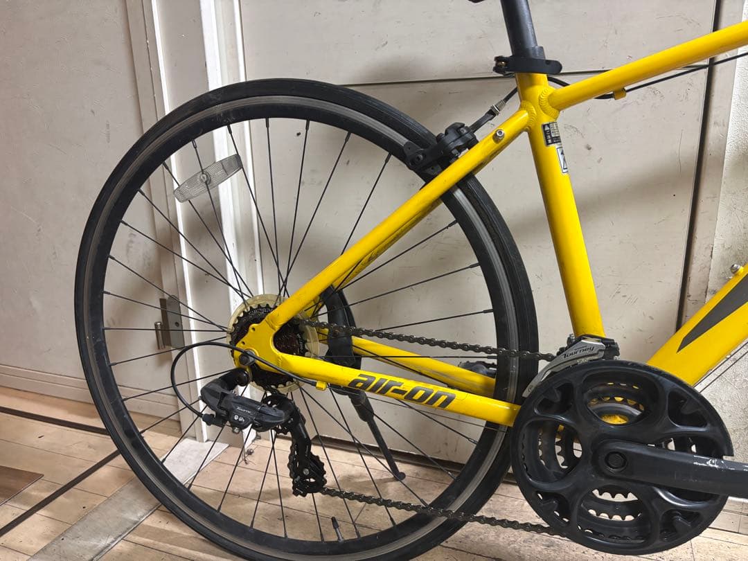 air-onクロスバイク 700cイエロー
