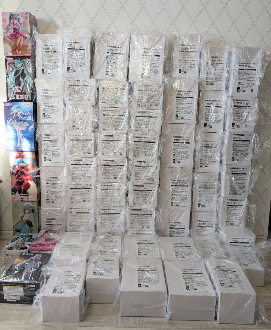 タイクレ限定　フィギュア　など　まとめ売り　65個
