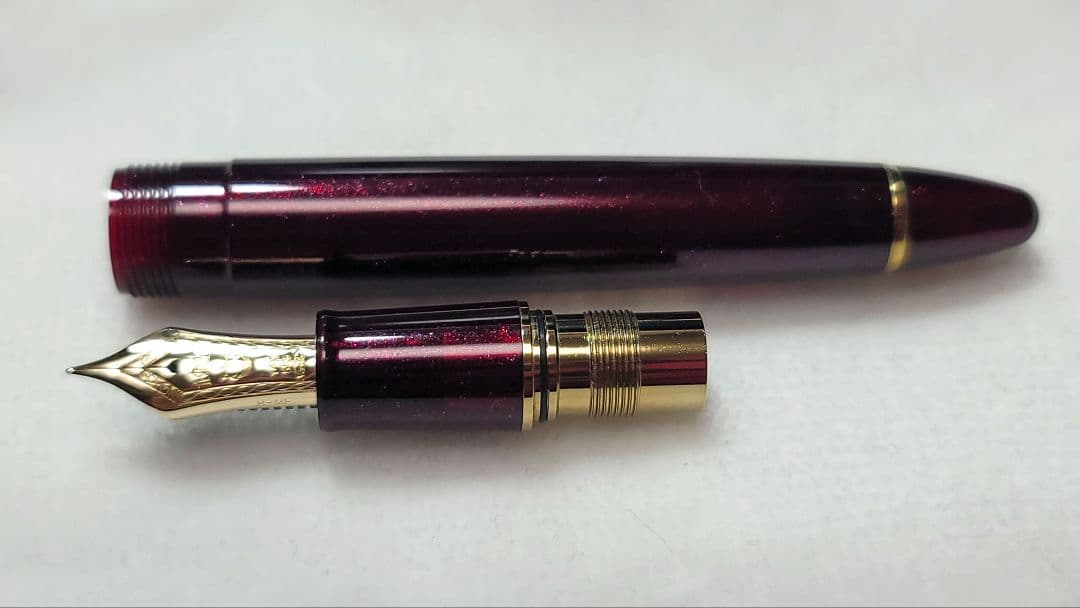 セーラー万年筆 14k プロムナード シャイニングレッド　MF　中細