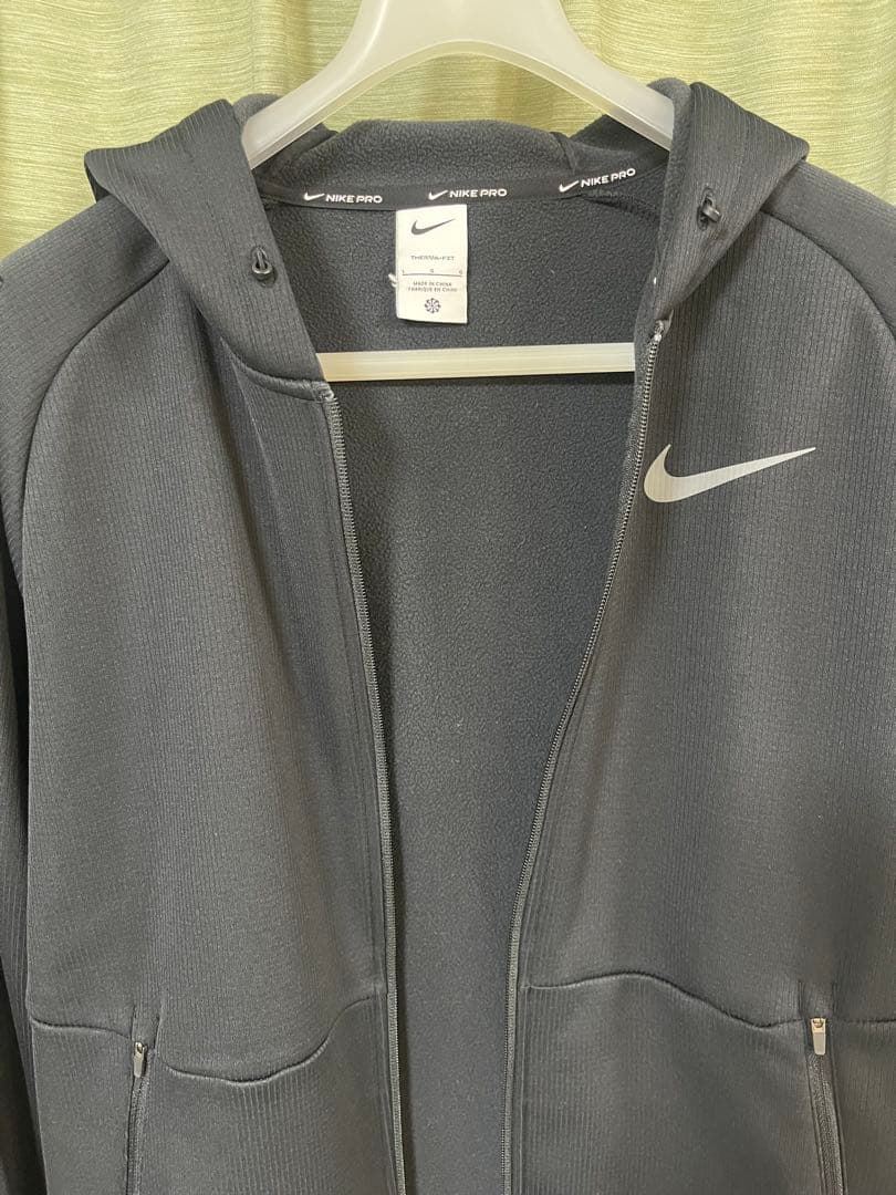 ナイキ プロ Therma-FIT メンズ フルジップ フーデッド ジャケットL