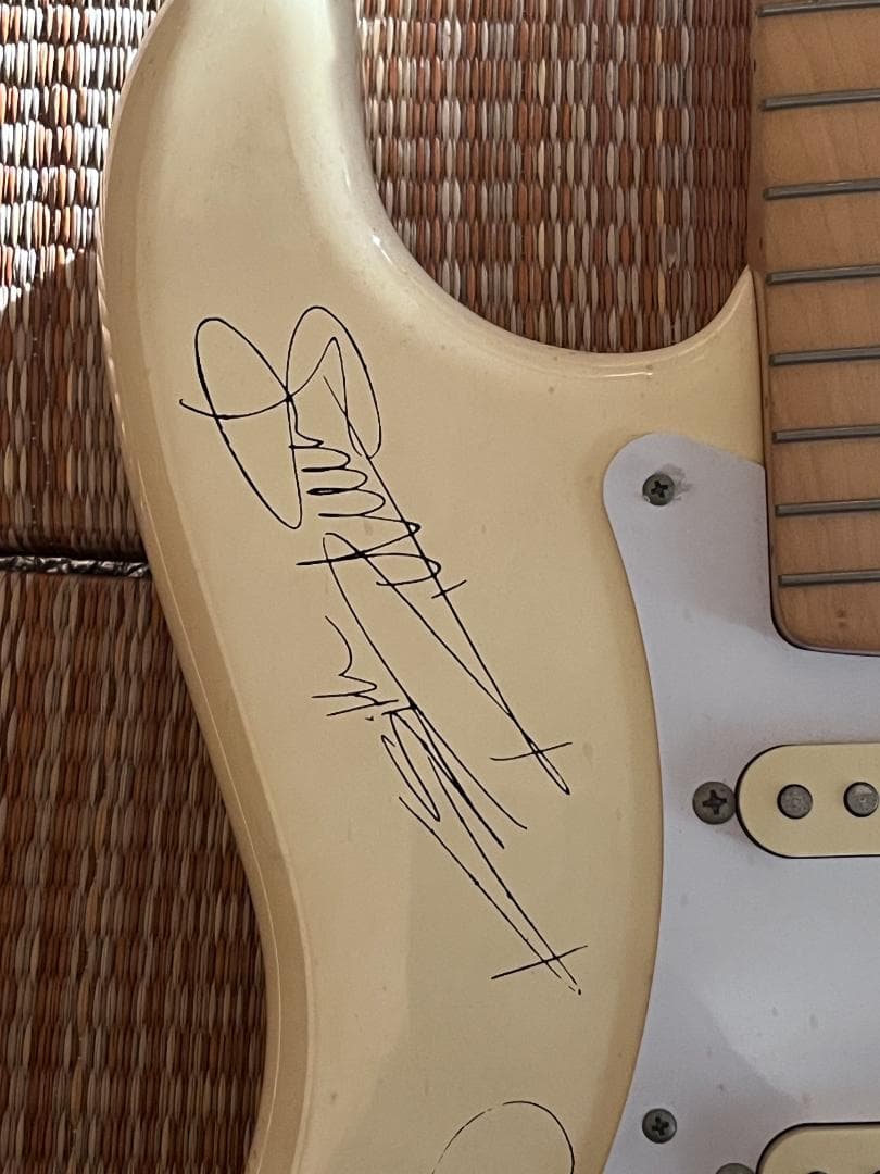 ローリングストーンズ来日記念レプリカギター ストラト RollingStones