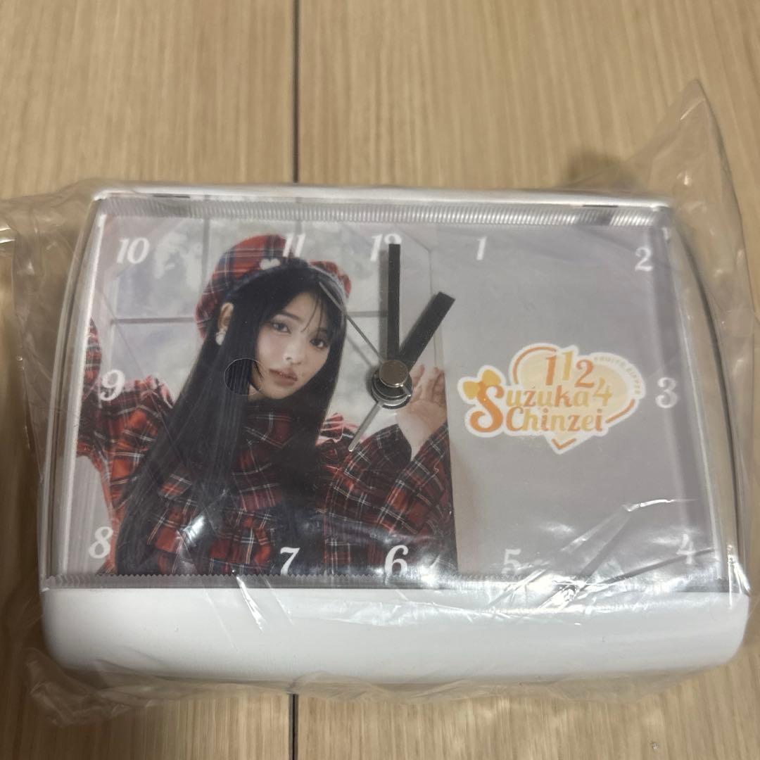 FRUITSZIPPER鎮西寿々歌生誕記念ラッフル B賞目覚まし時計