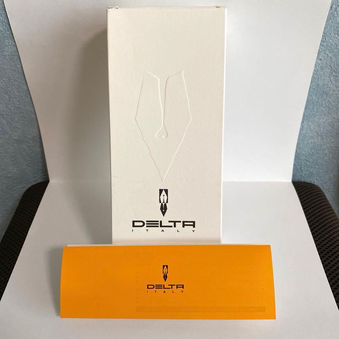 デルタボールペン