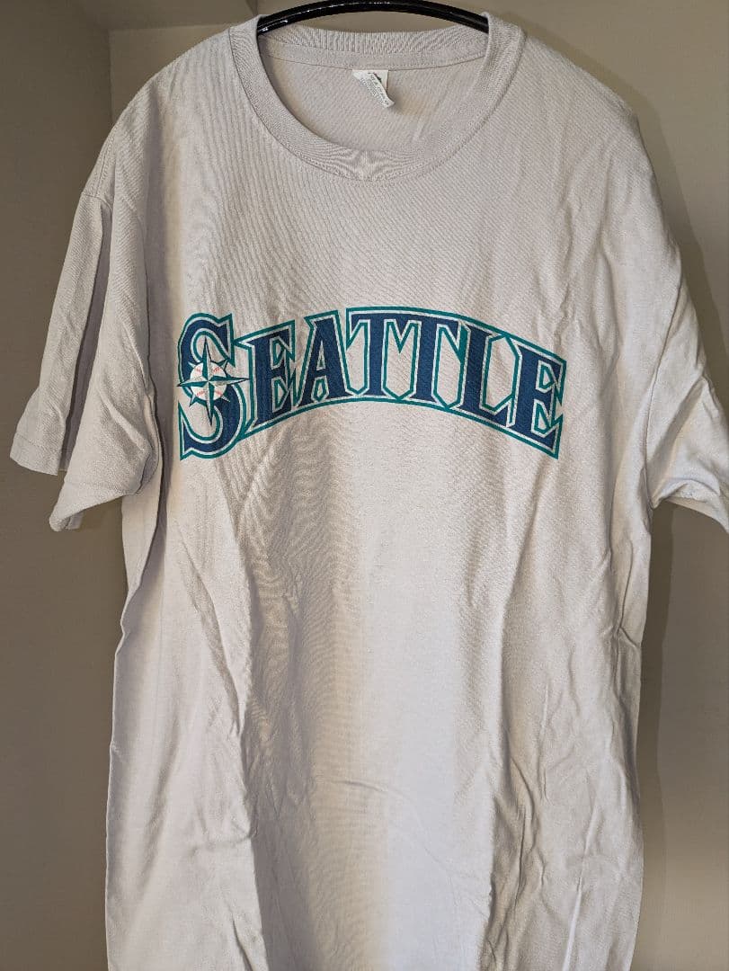 イチロー引退記念ボブルヘッド　限定品Tシャツ付