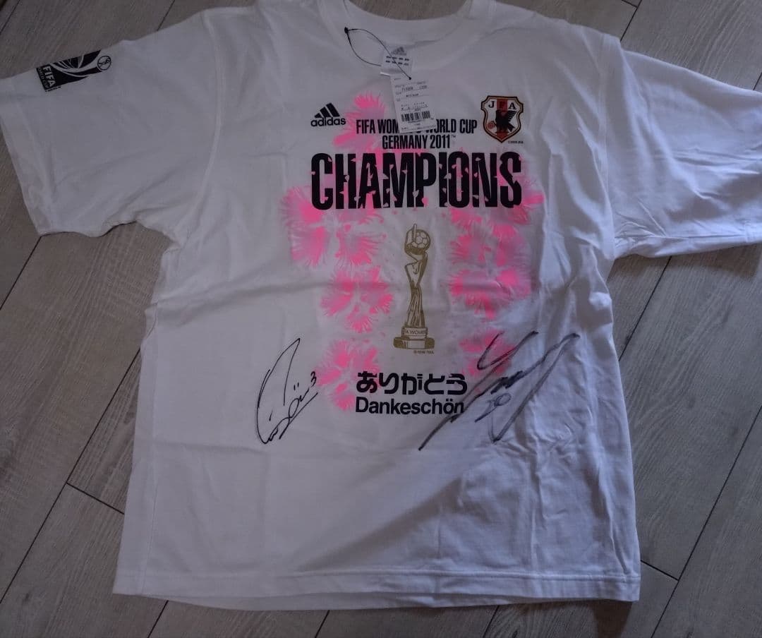 鮫島彩岩渕真奈 なでしこジャパン Tシャツ