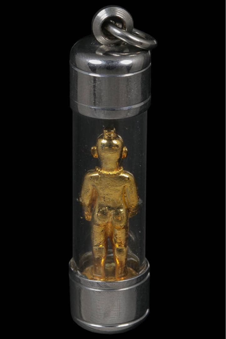 【強運】タイのお守り、クマントーン THAI KUMANTHONG