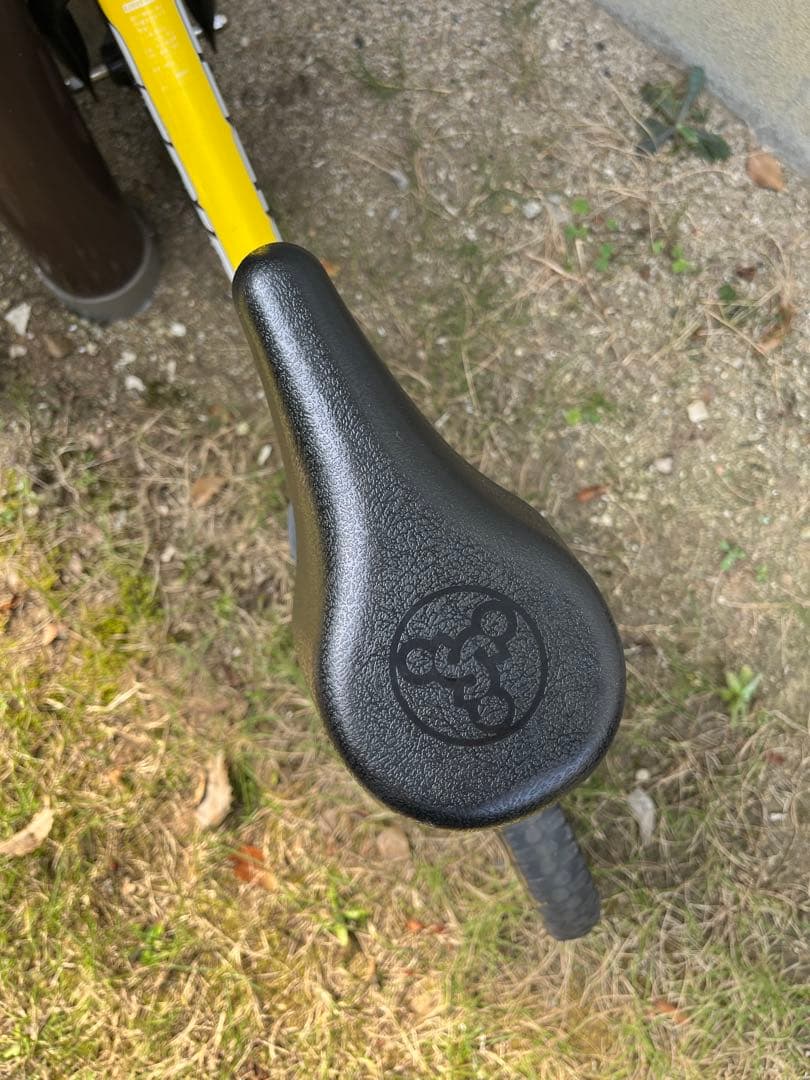 STRIDER スポーツモデル　イエロー 12インチ