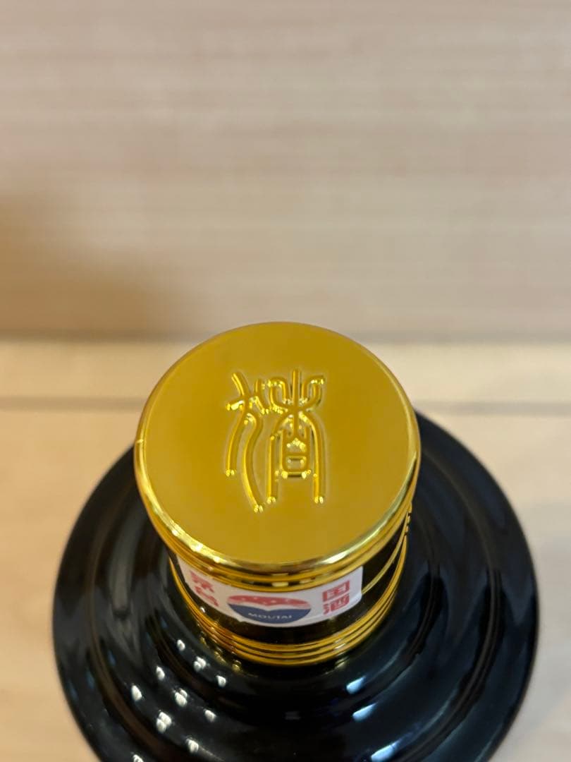 貴州茅台酒 2019年 干支 己亥猪年 500ml 985g 53% 中国　白酒