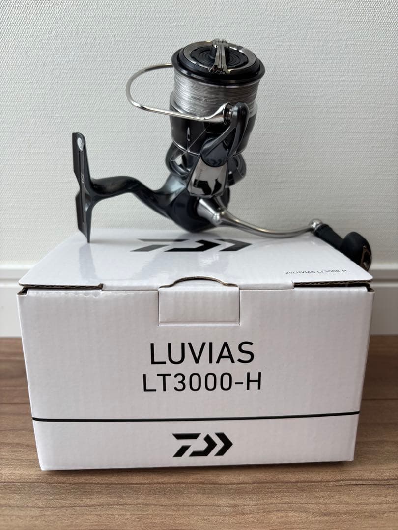 【DAIWA】24ルビアス LT3000-H ほぼ新品・PE0.8号付き