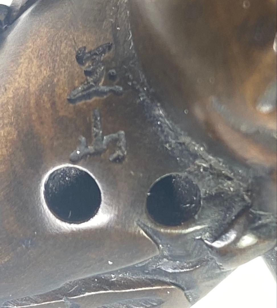 根付柘植　三うさぎ(見、言、聞いてうさぎ）の彫刻　黄楊繊細彫刻置木製