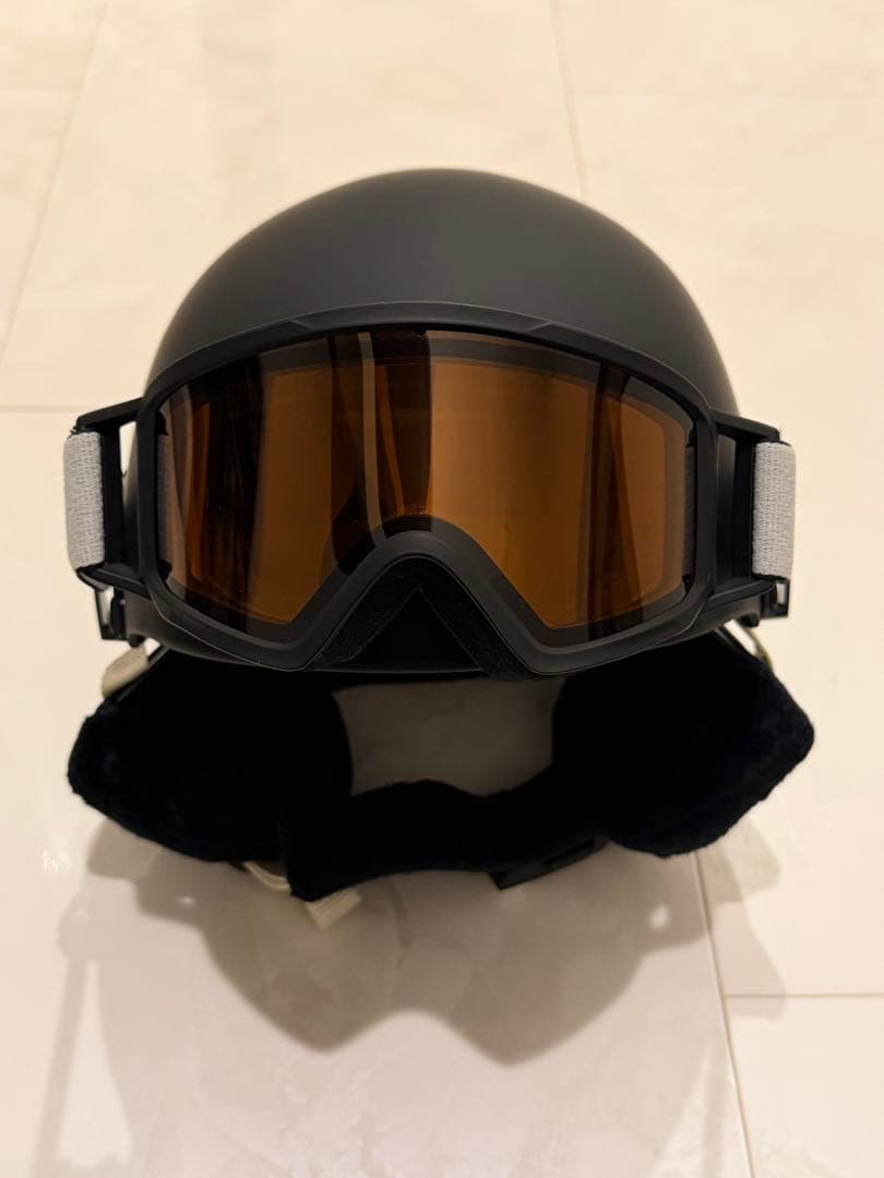 anon. スノーボード ヘルメット ゴーグル付き
