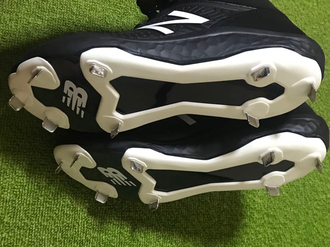 日本未発売 ニューバランス 野球 スパイク 29.5