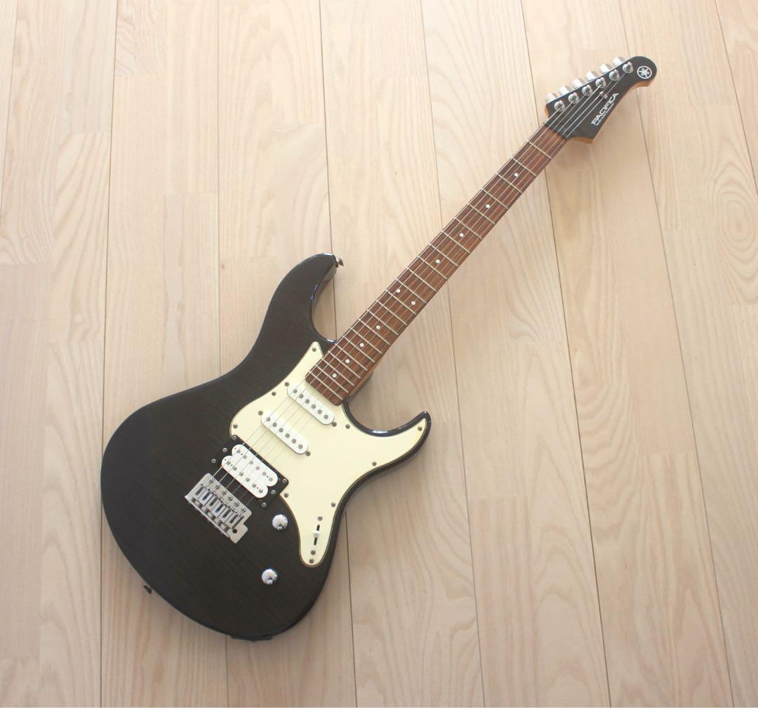 ［ぼっち・ざ・ろっく!］ヤマハ Pacifica PAC212VFM パシフィカ